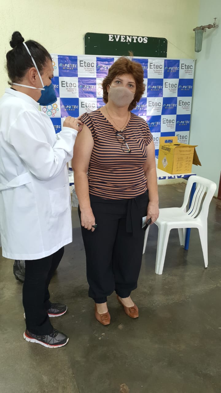 Vacinação dos docentes contra a COVID 19