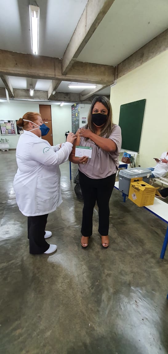 Vacinação dos docentes contra a COVID 19