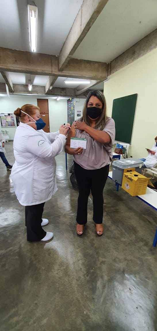 Vacinação dos docentes contra a COVID 19