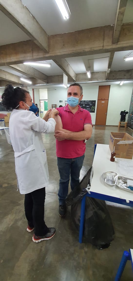 Vacinação dos docentes contra a COVID 19