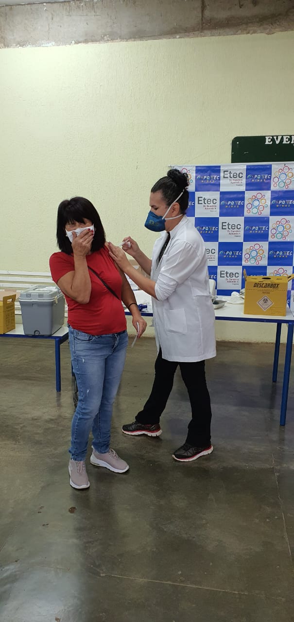 Vacinação dos docentes contra a COVID 19