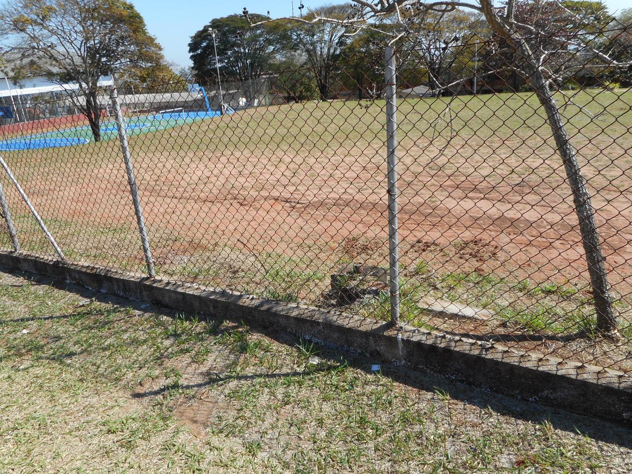 Pintura e recuperação da nossa quadra externa