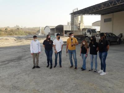 Programa Revista de Sábado no Minas