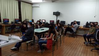 Visita dos alunos da EE EE Antonio Deffune