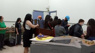 Visita dos alunos da EE EE Antonio Deffune