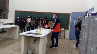 Visita dos alunos da EE EE Antonio Deffune
