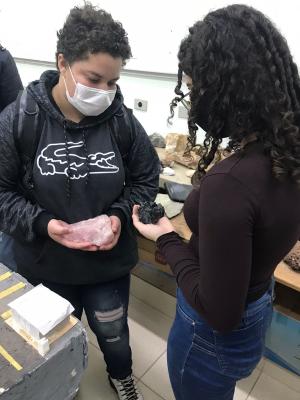 Visita dos alunos da EE EE Antonio Deffune