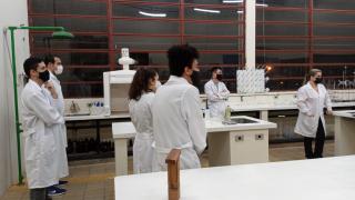 Visita dos alunos da EE EE Antonio Deffune