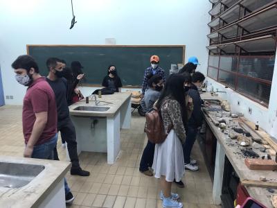 Visita dos alunos da EE EE Antonio Deffune