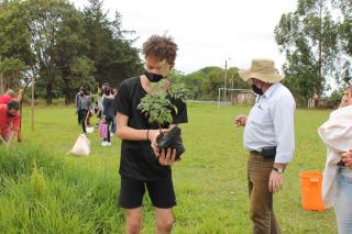 Professor Cadu e alunos participam da 22ª Romaria da Terra e das Águas do Estado de São Paulo