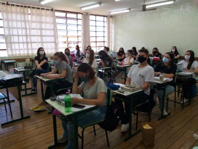 Retomada das atividades presenciais com 100% dos alunos - fim da querentena