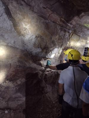 Alunos de Mineração visitam mina subterrânea em Campo Largo, no Paraná