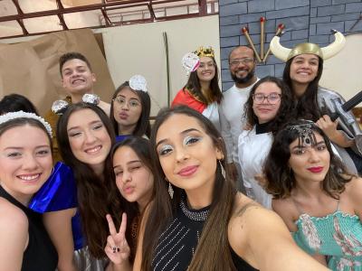 Atividades das turmas de Nutrição e  Edificações nesta semana