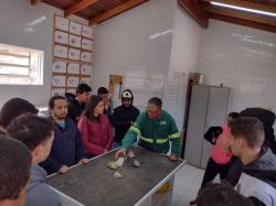 Alunos visitaram a Mineração Fronteira