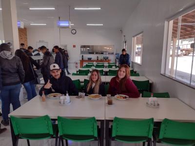 Alunos visitaram a Mineração Fronteira