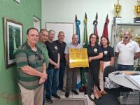 Alunos egressos da primeira turma visitam a ETEC 50 anos após a formatura