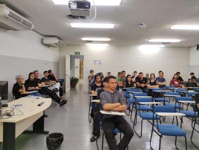 Eletrotécnica em visita técnica em Furnas