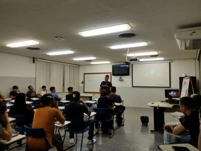 Eletrotécnica em visita técnica em Furnas